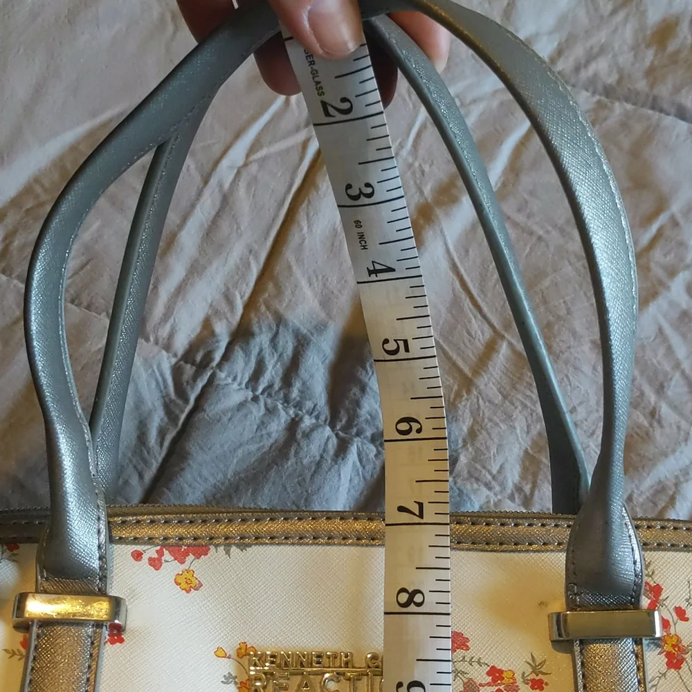 Kenneth Cole Reaction Floral Purse - Picture 14 of 15